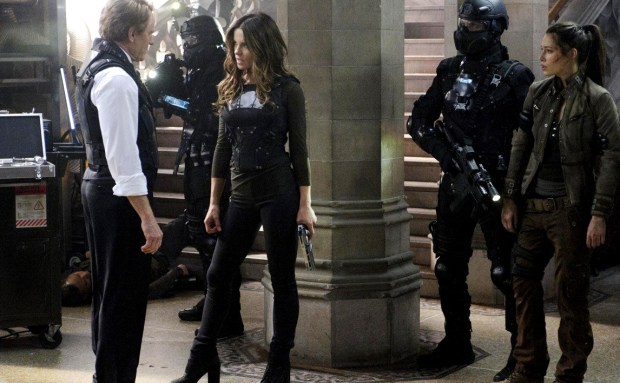 "við föttum það, Kate. Þú ert heit"