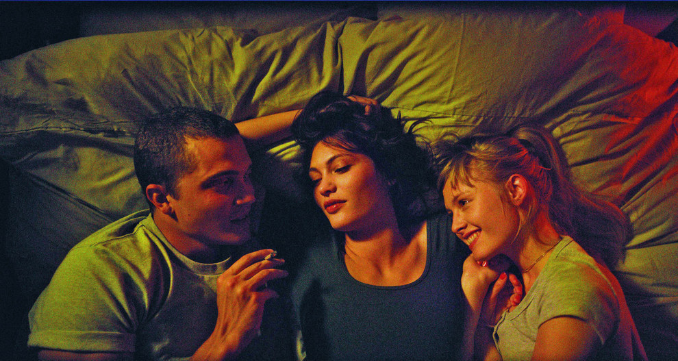 enhanced-buzz-wide-2833-1432298231-11 (1)